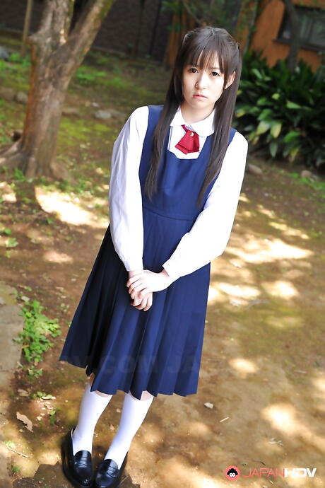 Stunning japanese brunette cutie Ai Uehara in sexy nice skirt outdoor