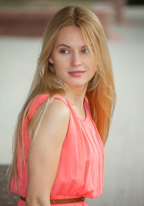 Very attractive blonde teen Xena in foot fetish show in kitchen